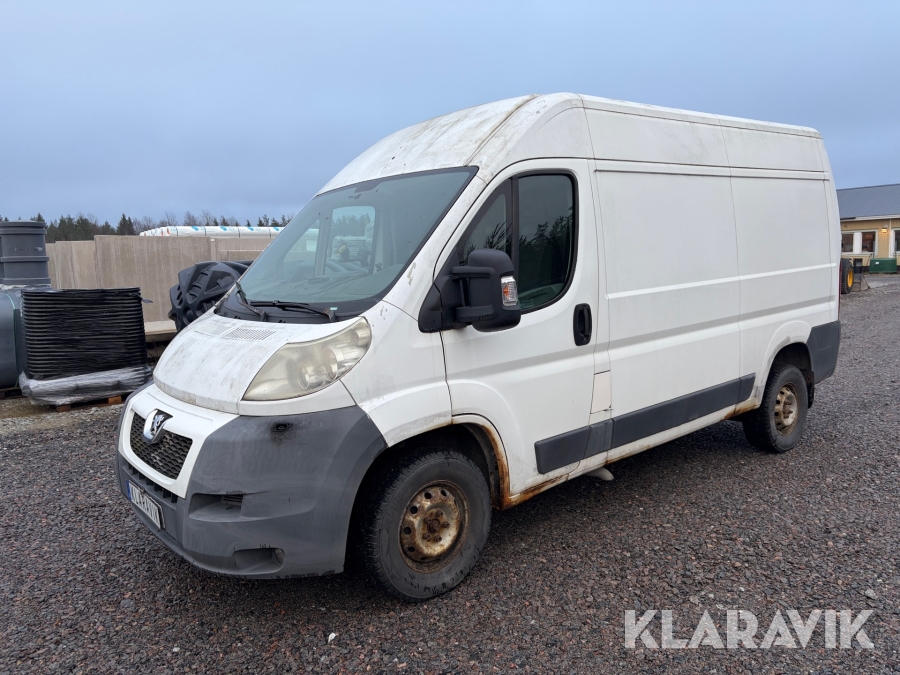 Skåpbil Peugeot Boxer Van 335 2.2 HDi 120 hk
