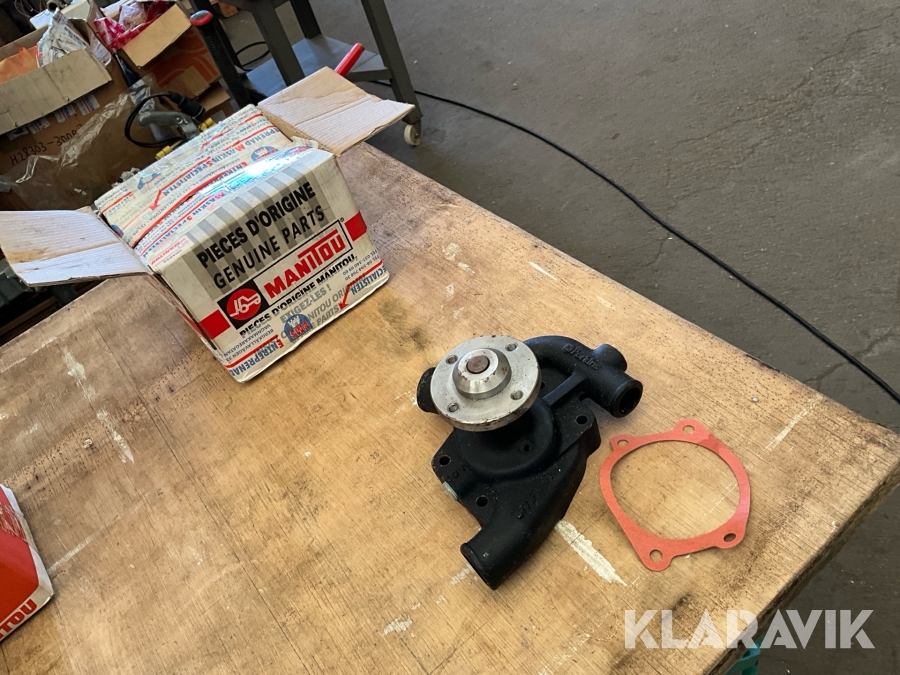 Vattenpump Manitou 564957