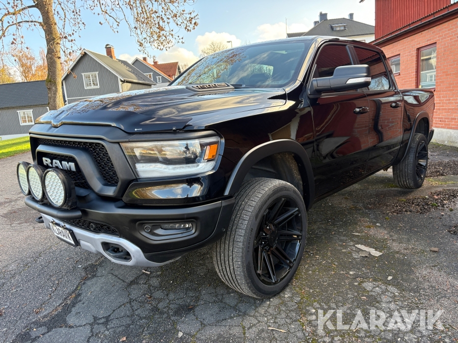 Pickup Dodge Ram 1500 Rebel 5.7 Hemi