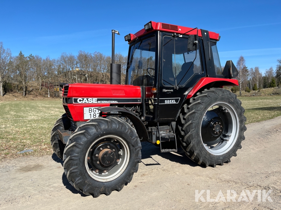 Traktor Case IH 585XL
