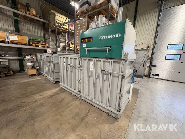 Balpress Pöttinger MP 720/1111 för 4st fraktioner.