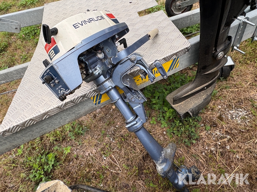 Utombordare Evinrude Mate 2