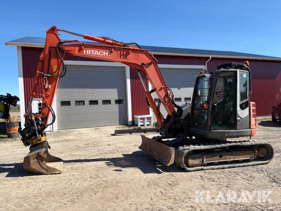 Grävmaskin Hitachi ZX85USBLC-3 med tiltrotator och 4 st redskap