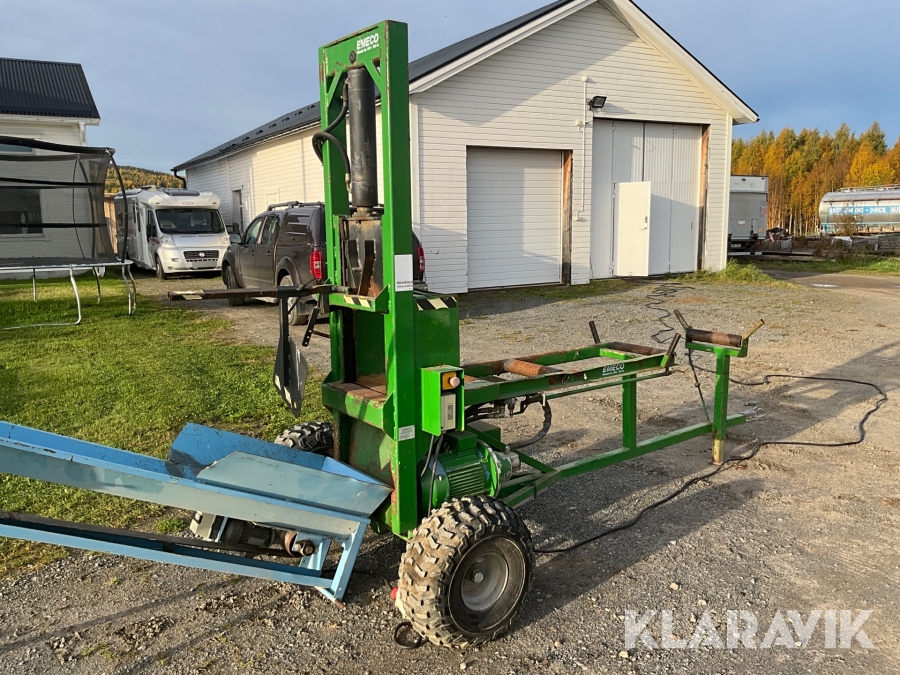 Vedklipp EMECO V300 med transportör