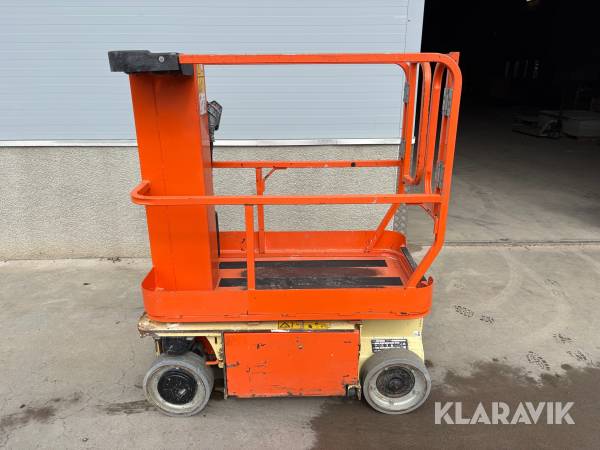 Pelarlift JLG 1230 ES nya batterier