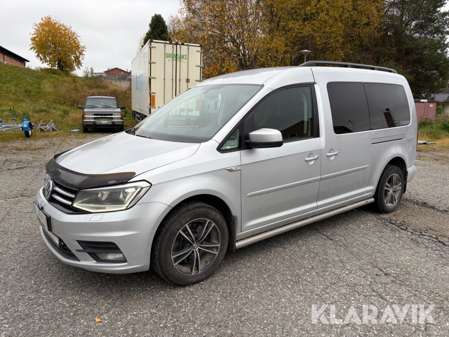 Minibuss Volkswagen Caddy IV 2,0 TDI med rullstolsramp