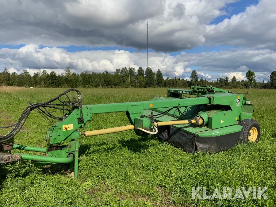 Slåtterkross John Deere 1360 med matta