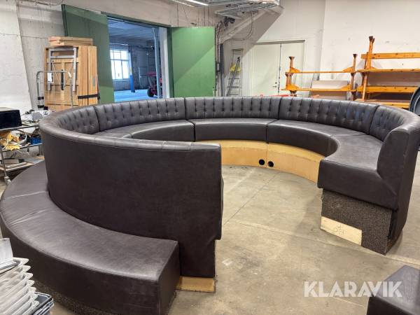 Restauranginredning AW Design 2 st runda skinnsoffor 12 delar