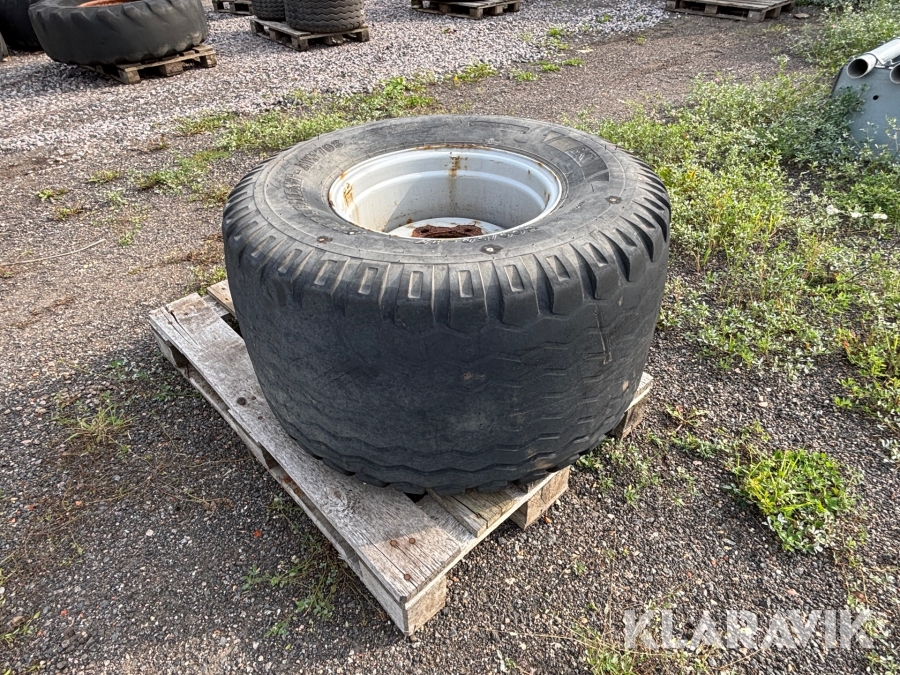 Däck med fälg BKT AW708 500/50-17