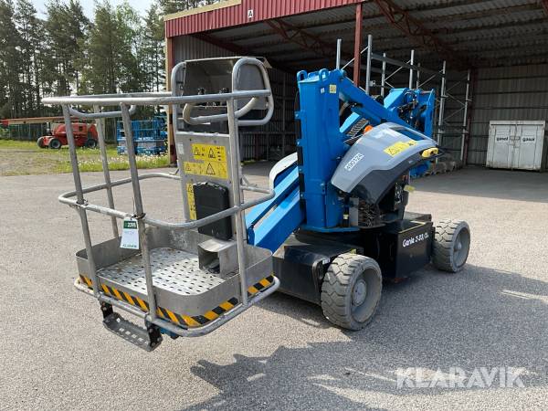 Vikbomslift Genie Z-33/18