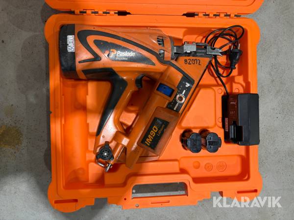 Spikpistol Paslode IM90Ci med batterier och laddare