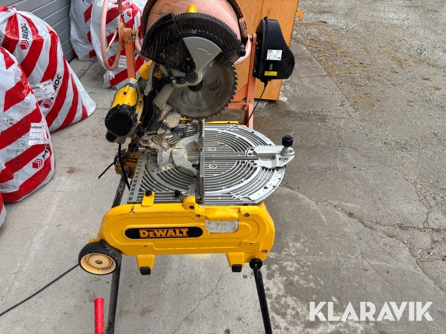 Kapklyv Dewalt D27105-XC
