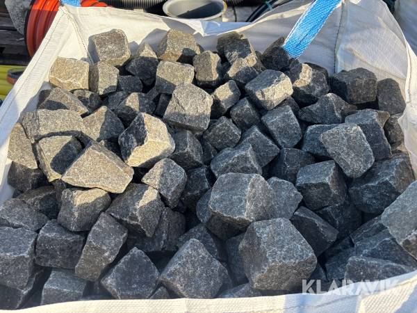 Smågatssten svart svensk begagnad 50 kvm