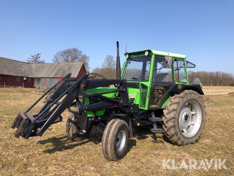 Traktor Deutz D 7207 C med frontlastare