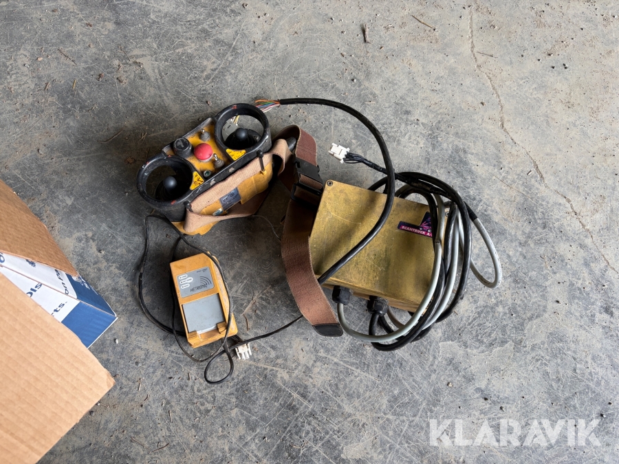 Radionstyrning till Manitou Scantrack