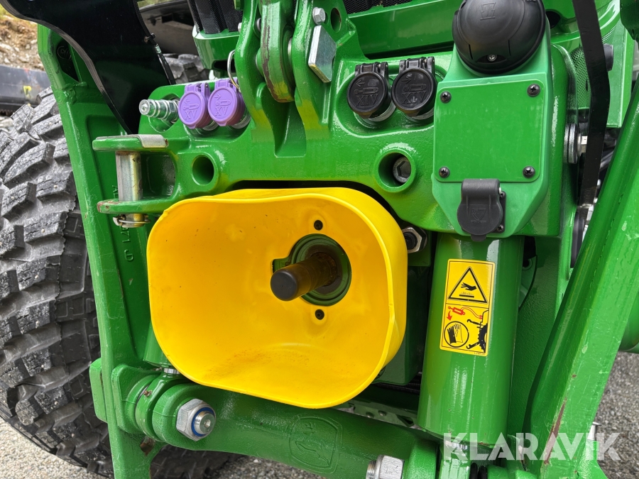 Traktor John Deere 6R 185