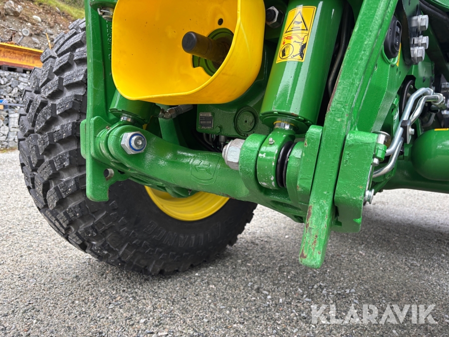 Traktor John Deere 6R 185