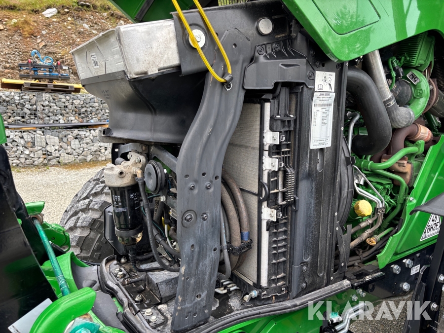 Traktor John Deere 6R 185