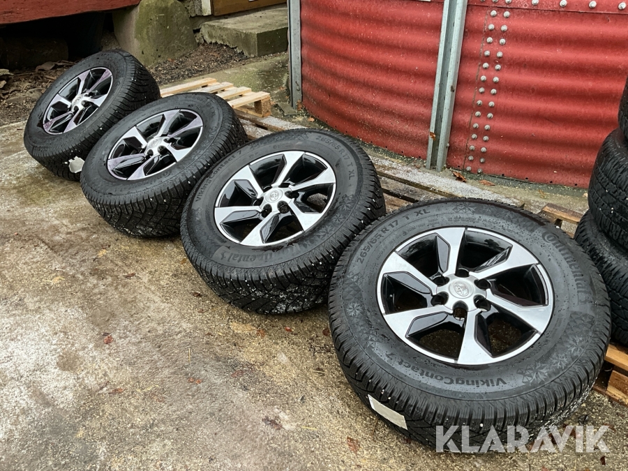 Vinterhjul Toyota Hilux original Continental Viking contact 7 / 9mm 4st