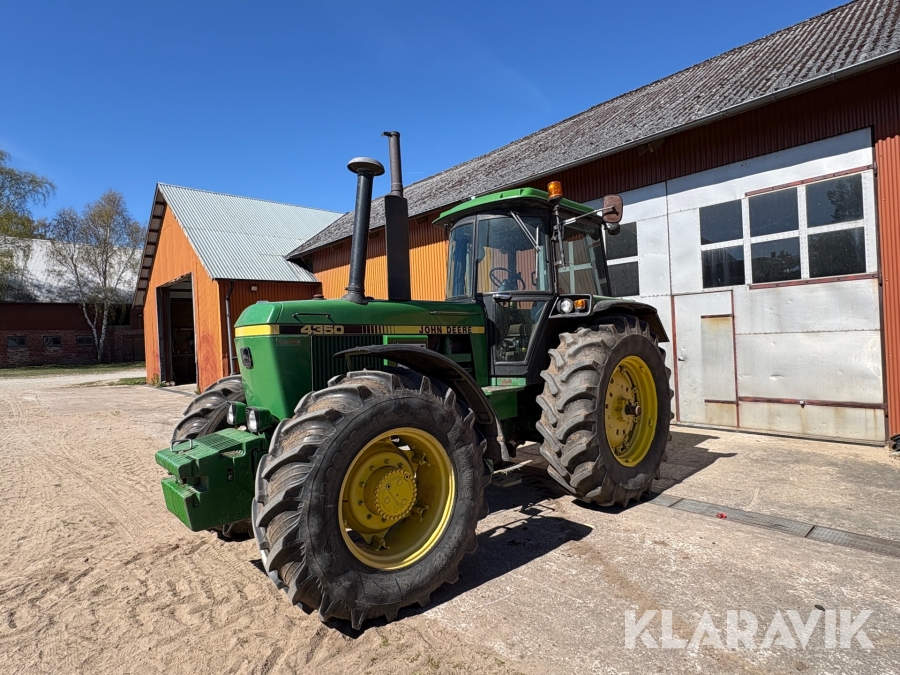 Traktor John Deere 4350