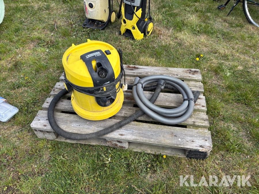 Dammsugare Kärcher A2204