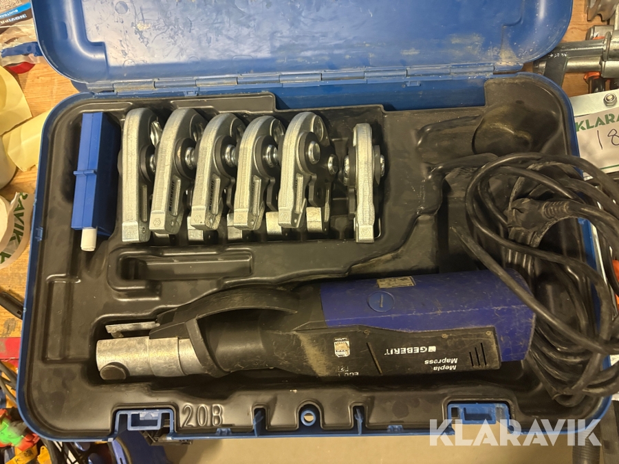 Pressmaskin Geberit ECO 301 Med M-käftar 12-35