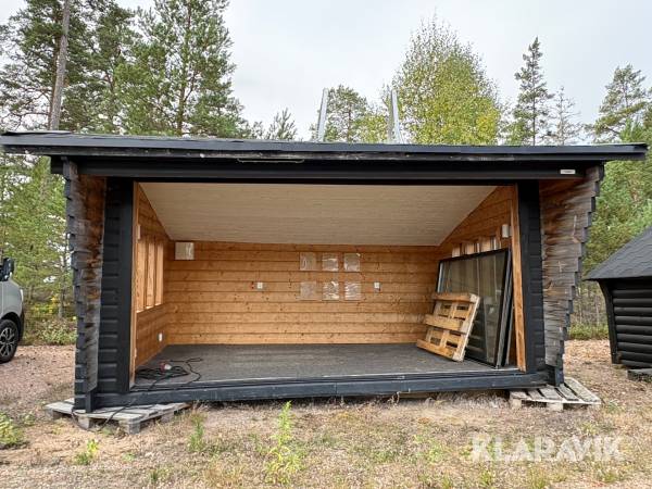 Bod med glasparti
