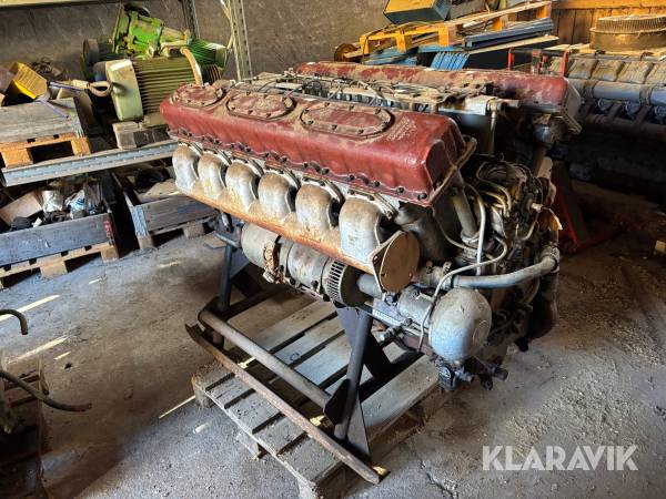 Stridsvagnsmotor V12 580hk