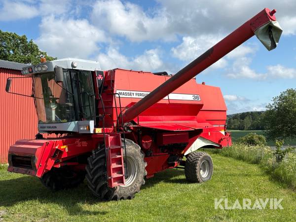 Tröska Massey Ferguson 36 20 fot