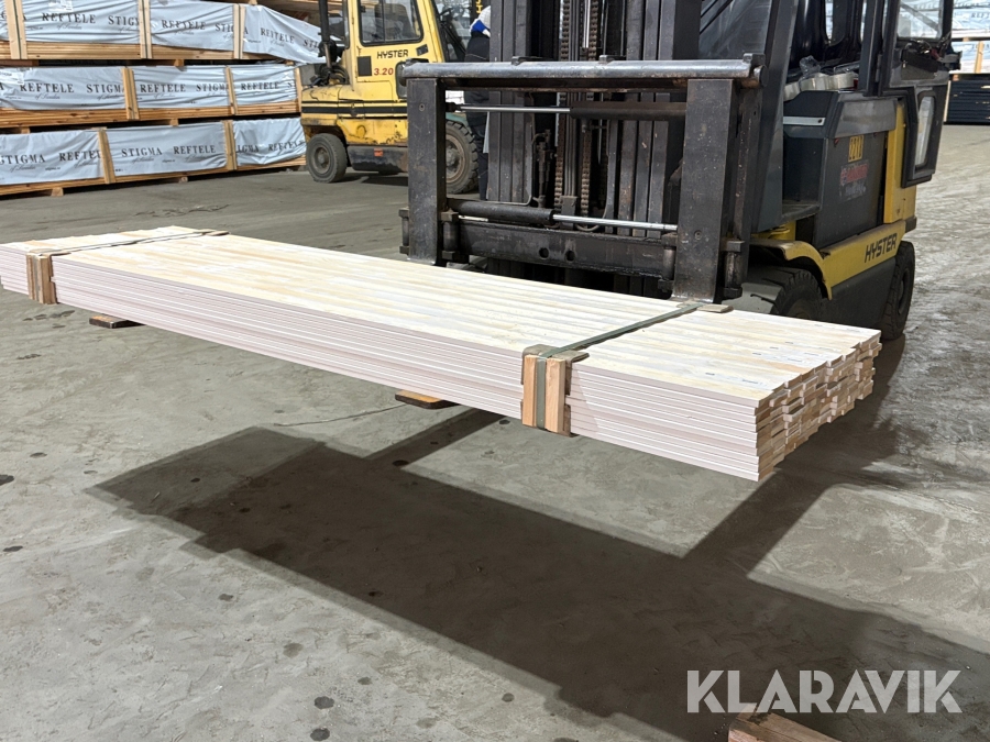 Foder 12*56, 2.2m vit 0502 100st