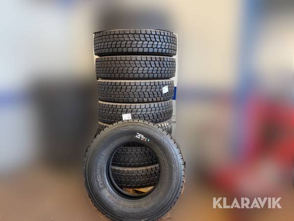 Lastbilsdäck Nokian Hakkapelitta Truck E regummerade, 8 st