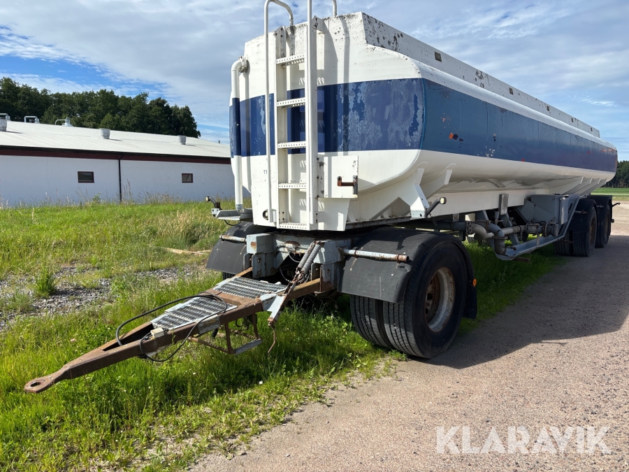 Bevattningssläp Euro Tankki Oy 65-KBA/BP737+205 28m3