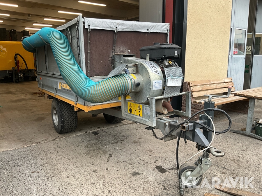 Lössugsvagn K-vagnen 1800 T3 med hydraulisk tipp