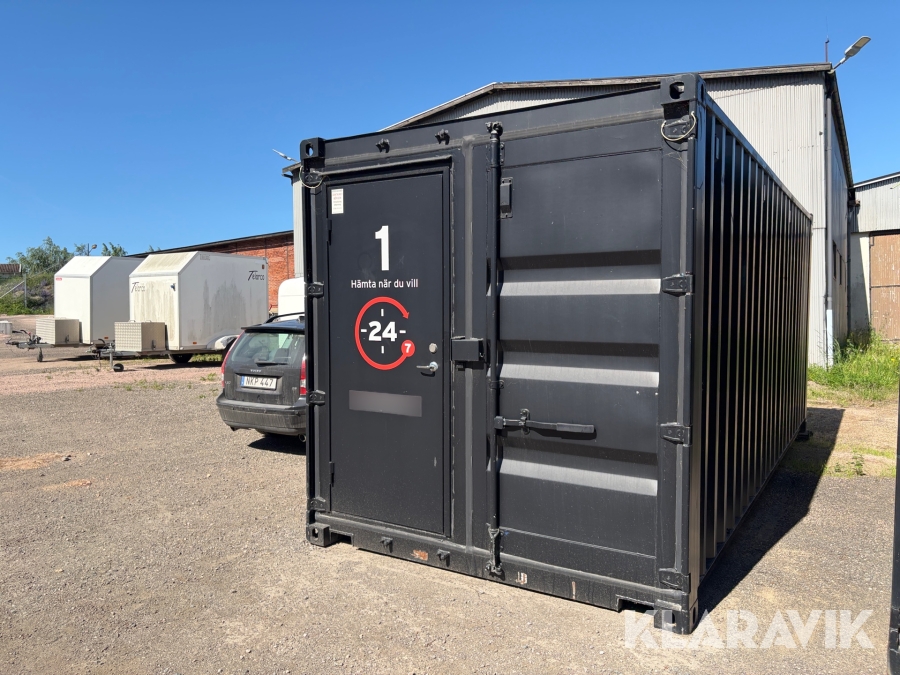 Isolerad container 20 fot med ståldörr