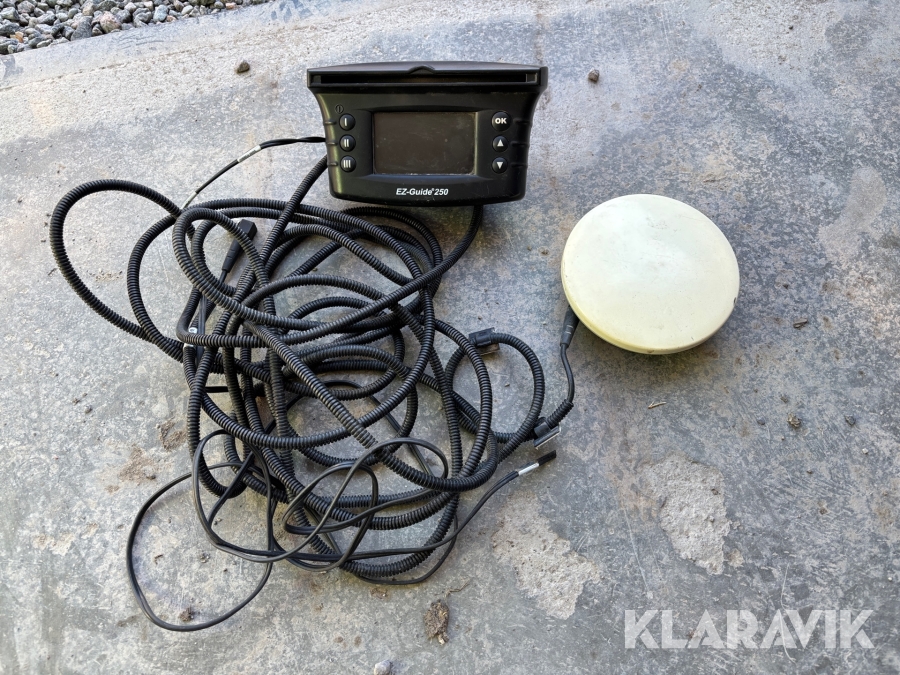 Spårhund till traktor Trimble Ez- Guide 250