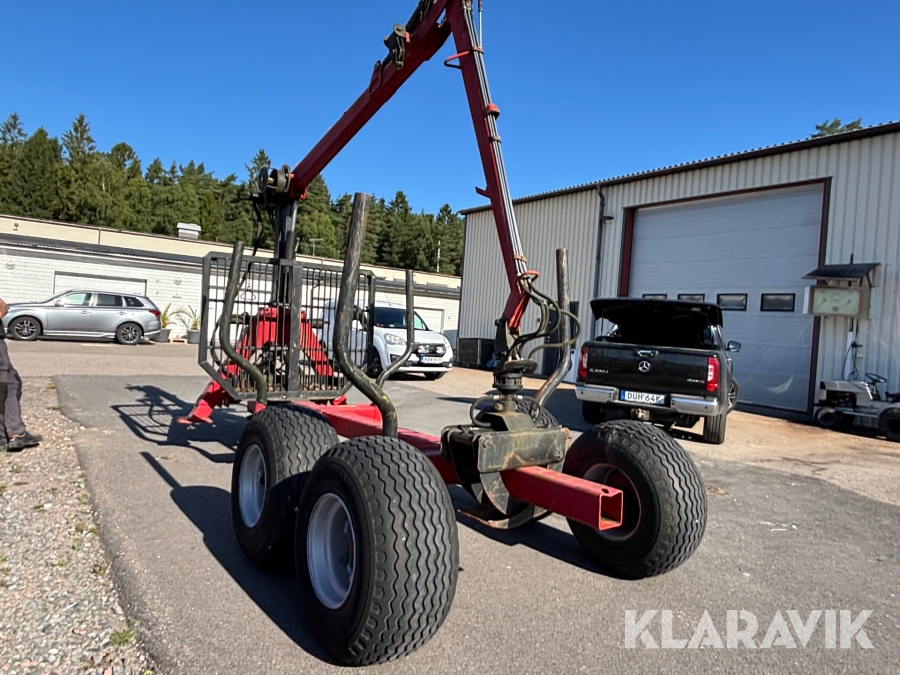 Skogsvagn Kesla Patu 480 med vinsch, ramstyrning, rotor, grip