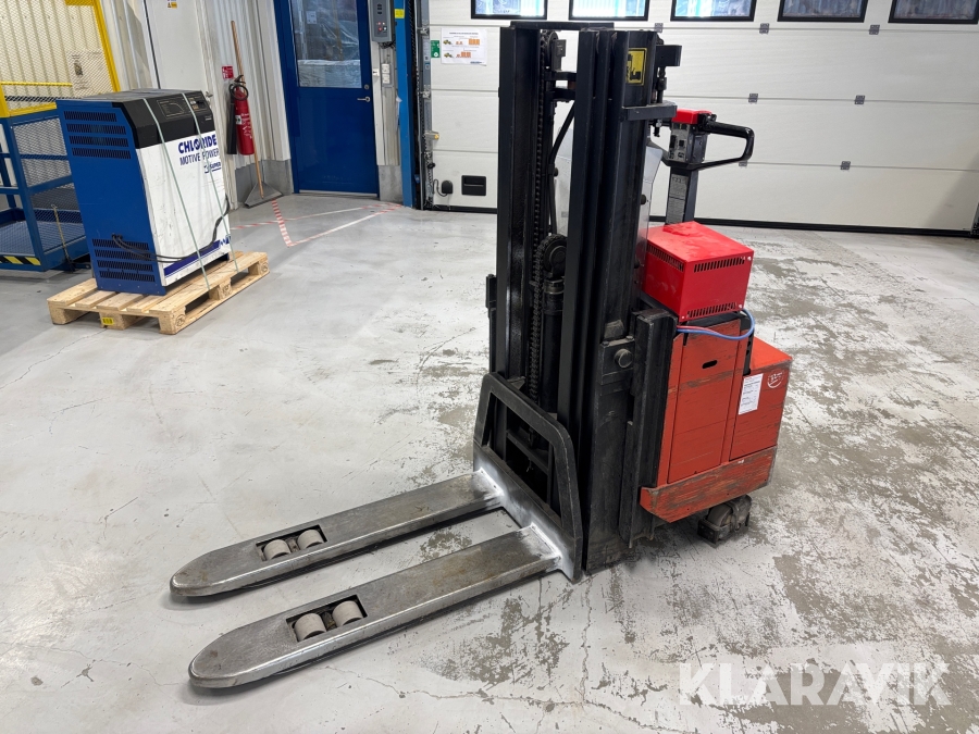Åkstaplare BT LSF 1250 / 11