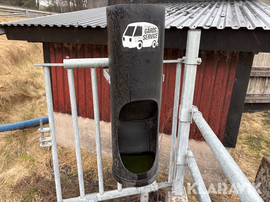 Foderrör 8 st Meltex, Varberg, Klaravik auktioner