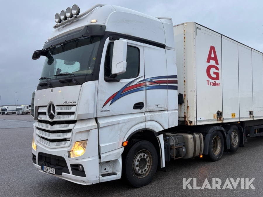 Dragbil Mercedes-Benz Actros 2551