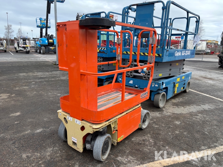 Pelarlift JLG 1230 ES