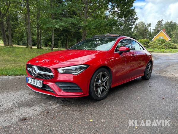 Mercedes-Benz CLA 180 7G-DCT Panorama / AMG line