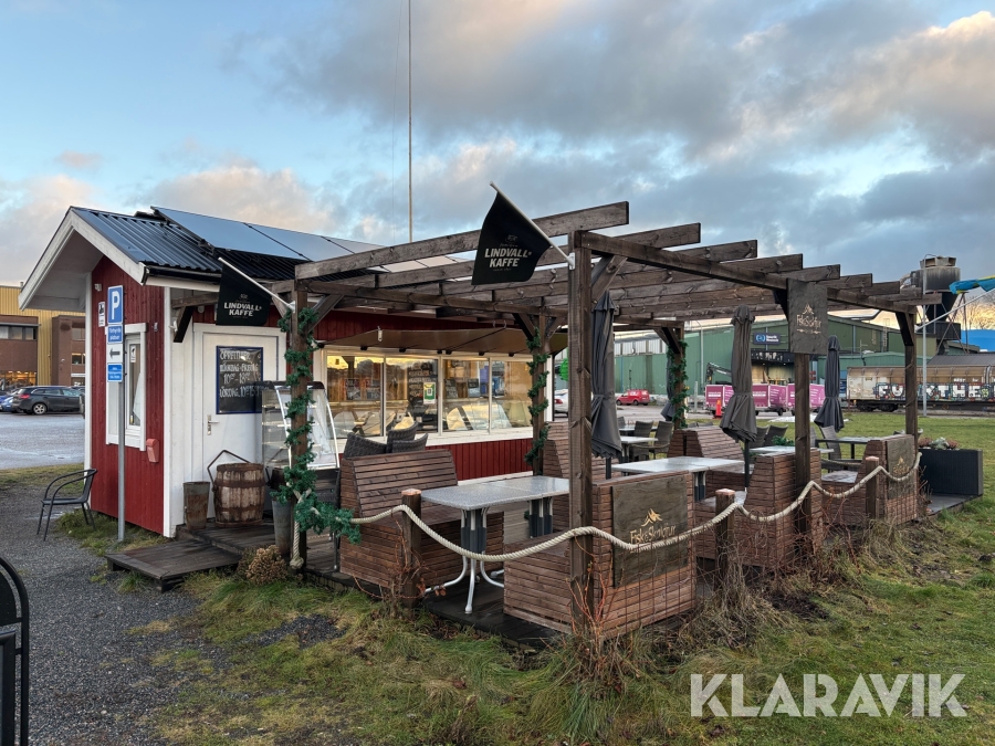 Restaurangbodar med terasser inklusive 20ft container