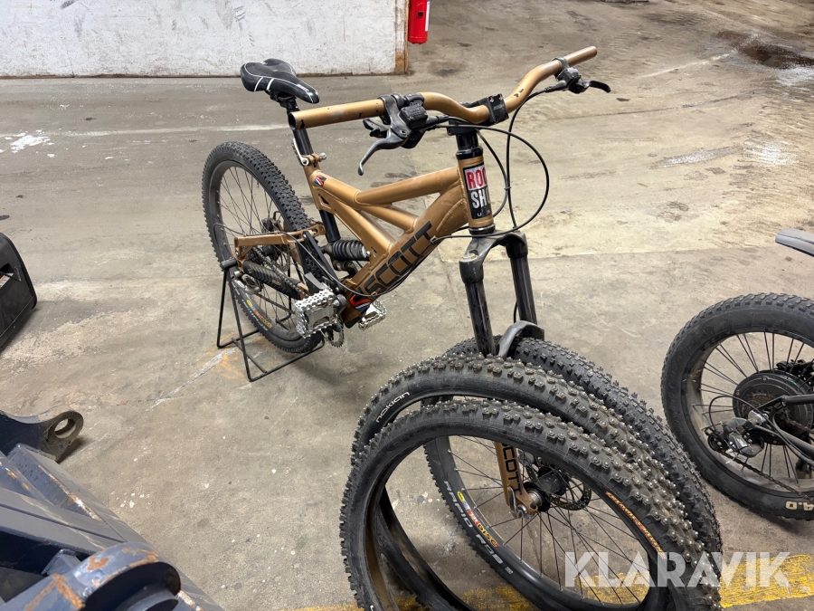 Cykel Azonic Downhill