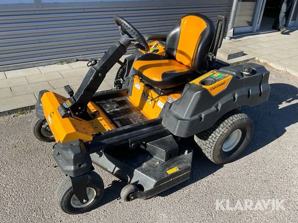 Åkgräsklippare Cub Cadet XZ3 zero turn