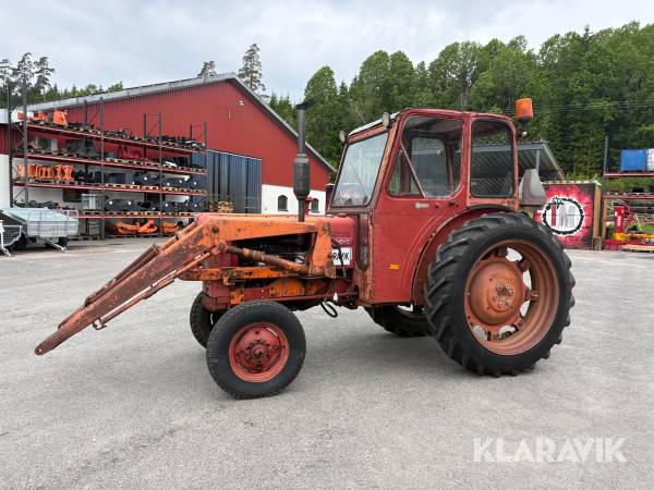 Traktor Buster 400