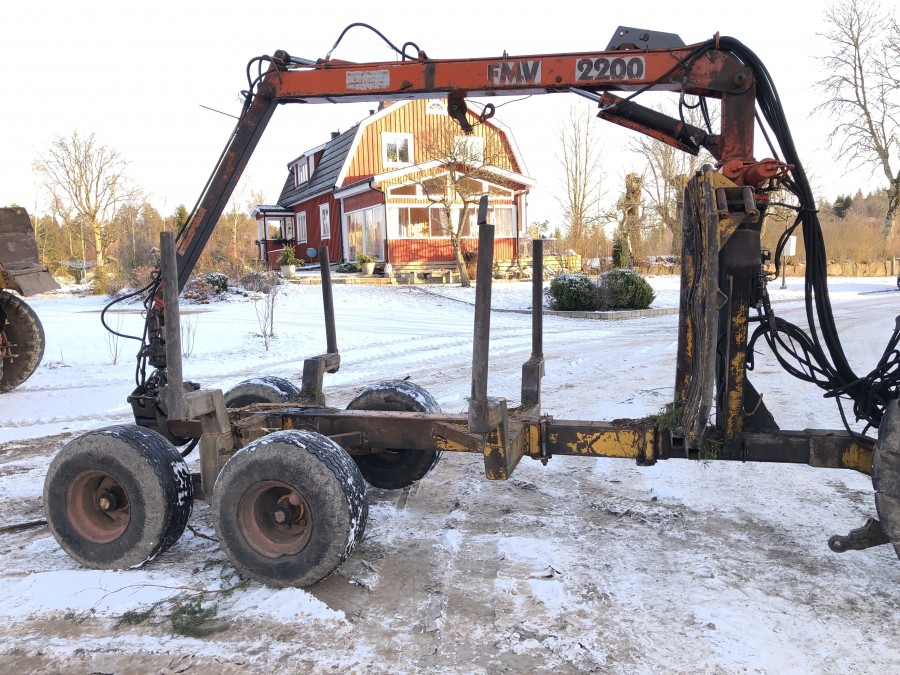 Skogsvagn / Huggarvagn med kran