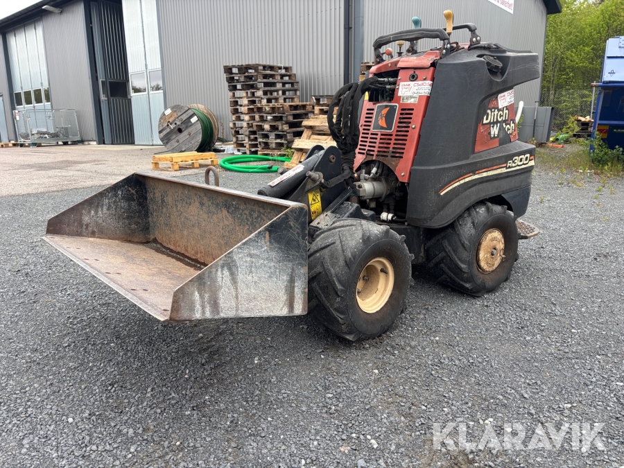 Redskapsbärare Ditch Witch R300