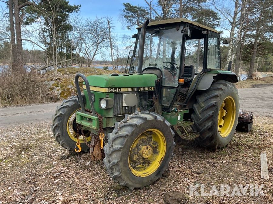 Traktor John Deere 1950 med lastare