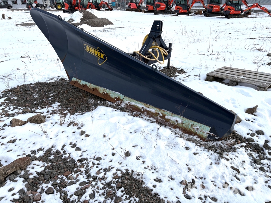 Sidovinge Drivex SP10-3P med trepunktsfäste