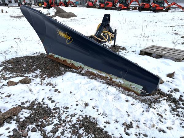 Sidovinge Drivex SP10-3P med trepunktsfäste